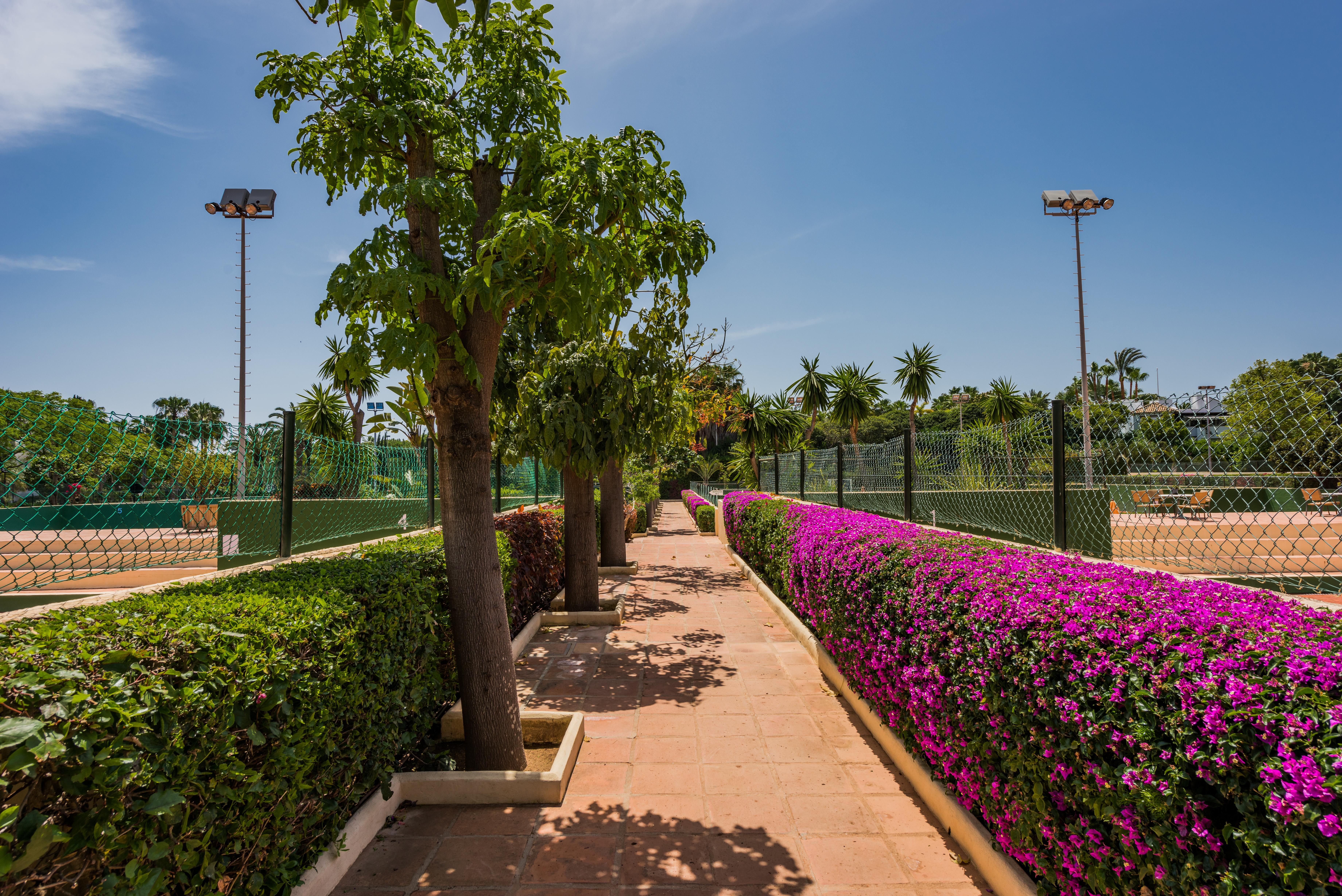 Puente Romano Beach Resort Marbella Kültér fotó